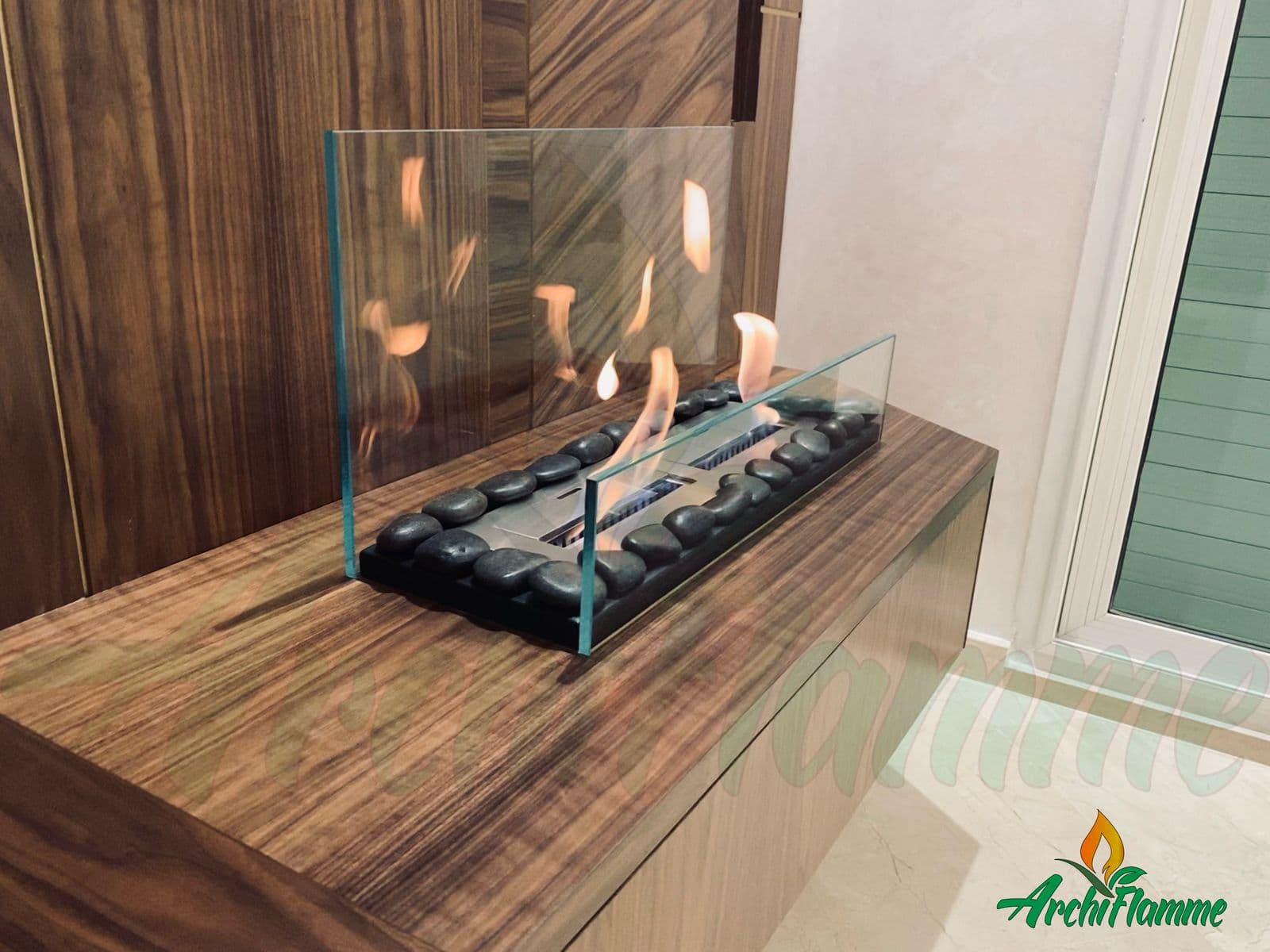 Cheminée de table classique avec un design intemporel