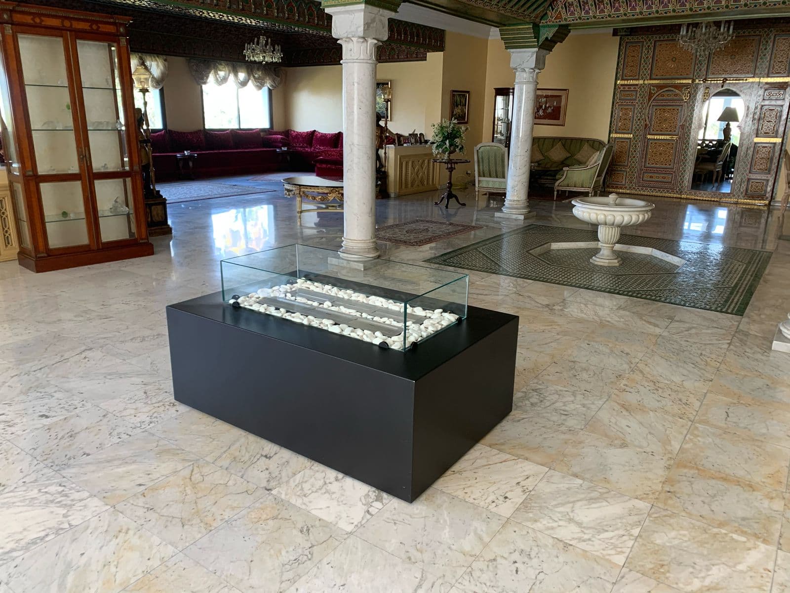 Cheminée de table classique avec un design intemporel